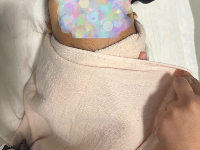 子どもの頭にタオルターバン