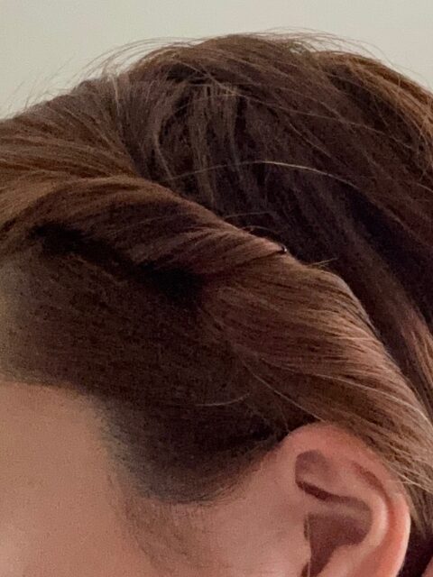 ヘアピンが目立ちにくい留め方