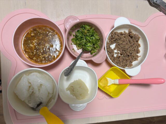 刻み食・介護食・離乳食
ハンバーグの刻み食