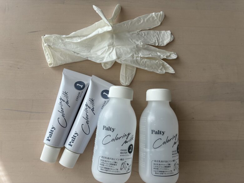 パルティヘアカラーでムラなく髪を染める