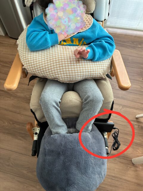 モバイルバッテリーで使えるフットウォーマー