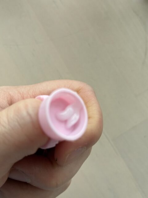 1液の持ち方